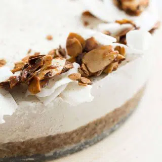 Almond creme cheesecake with glazed almonds on the top